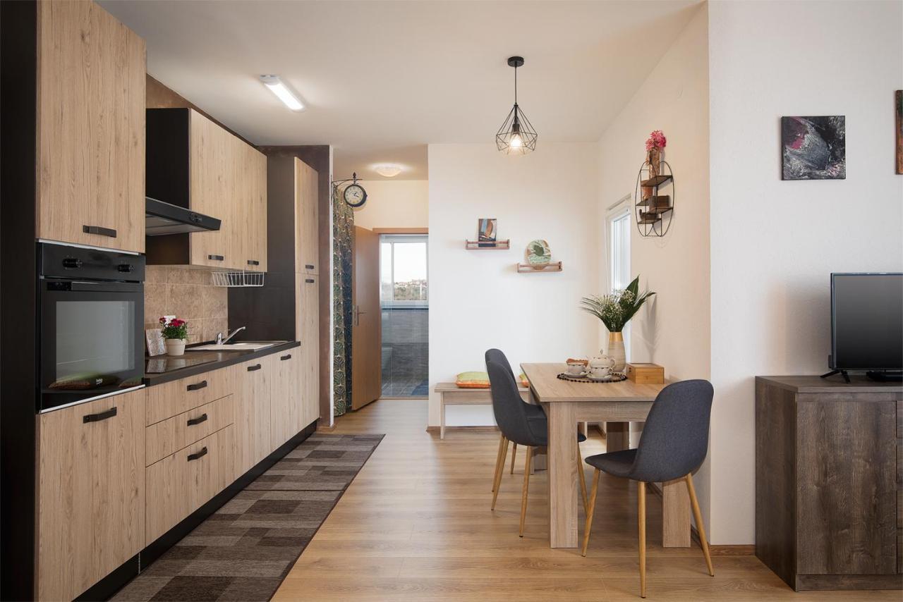 Apartment Little Gallery **** Rovinj Ngoại thất bức ảnh